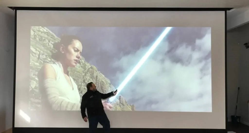 Projector Installer